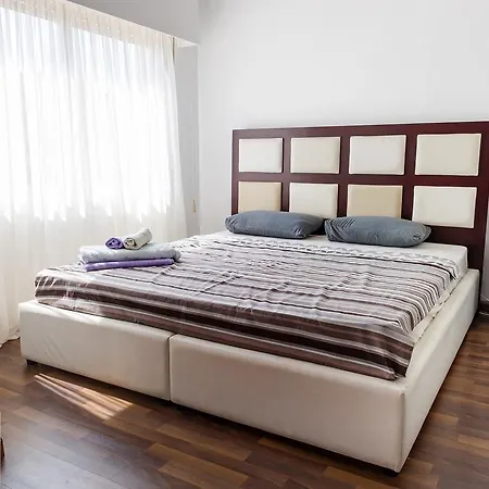 Athina - 300 M From The Sea Limasol